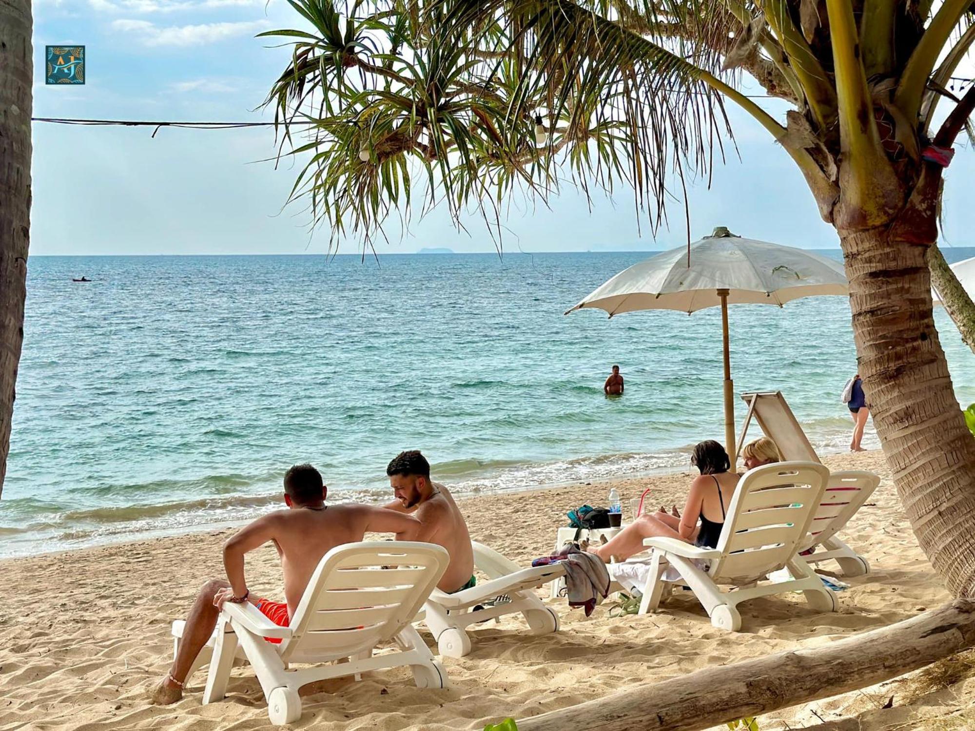 ホテル ランタ A＆J クロン コーン ビーチ Ko Lanta エクステリア 写真
