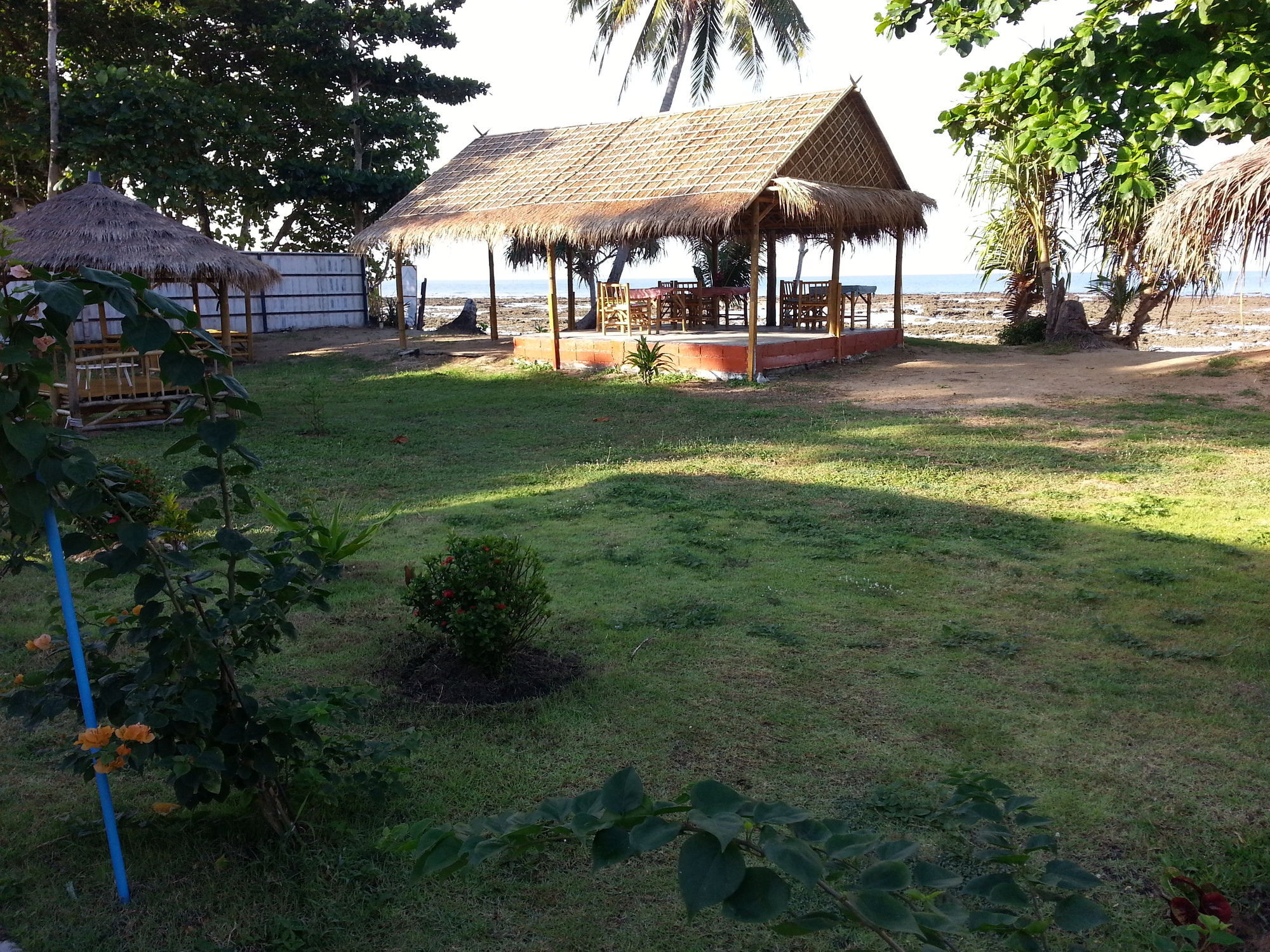 ホテル ランタ A＆J クロン コーン ビーチ Ko Lanta エクステリア 写真