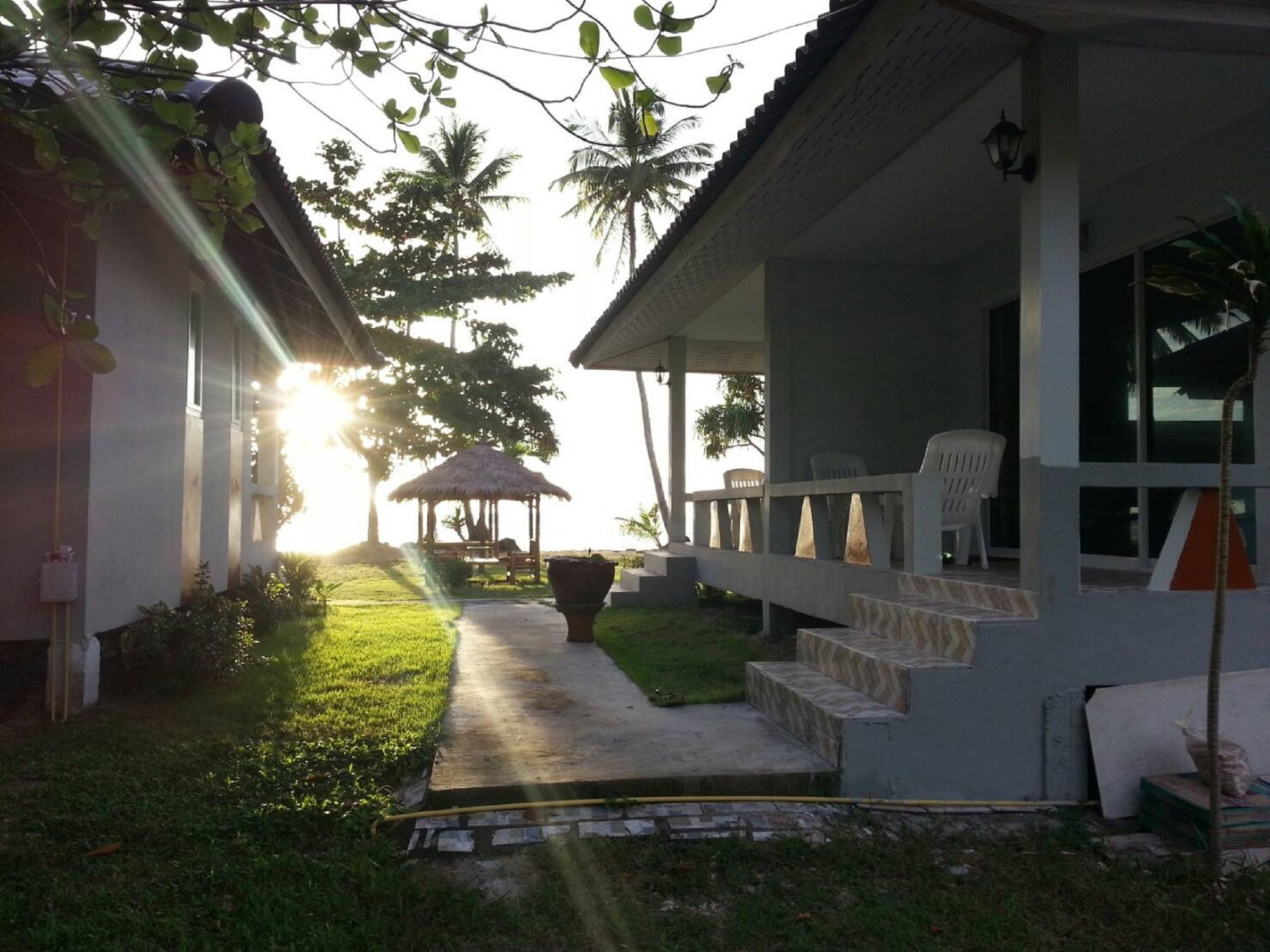 ホテル ランタ A＆J クロン コーン ビーチ Ko Lanta エクステリア 写真