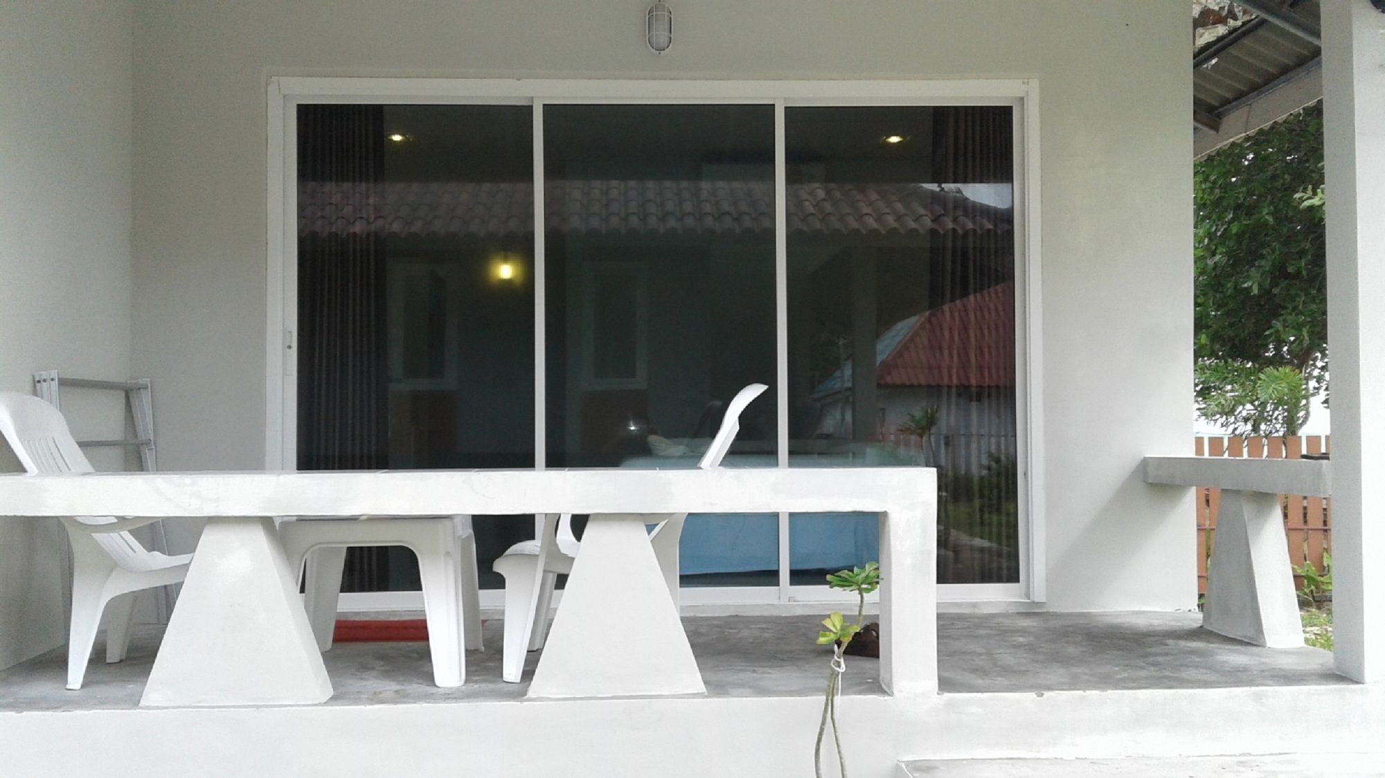 ホテル ランタ A＆J クロン コーン ビーチ Ko Lanta エクステリア 写真