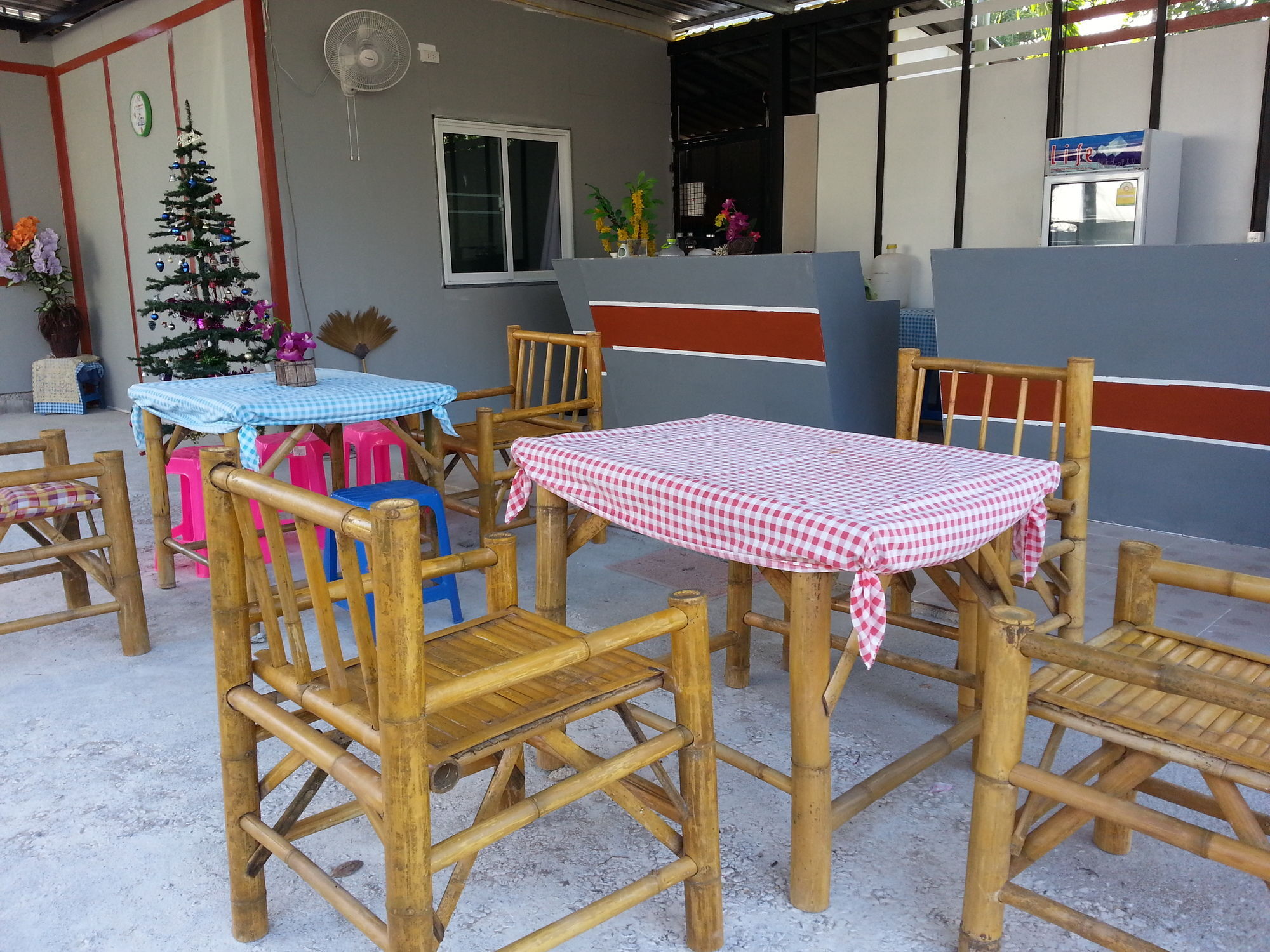 ホテル ランタ A＆J クロン コーン ビーチ Ko Lanta エクステリア 写真